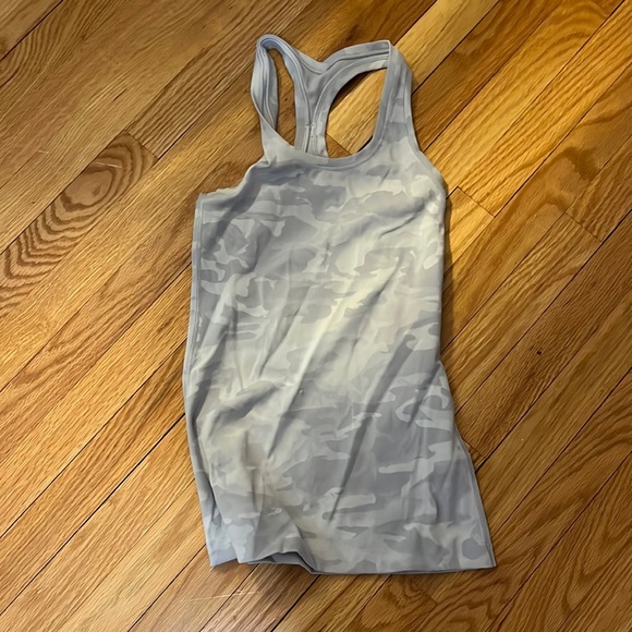 lululemon tank top - Picture 1 of 2